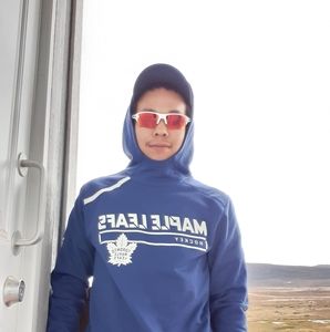 Meet your Posher, Robert